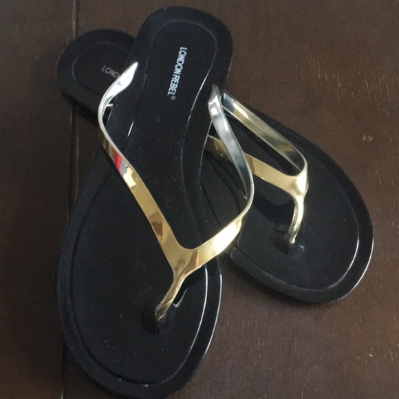 ASOS Shoes - NWOT London Rebel X ASOS  Black a Gold Women's Thong Flip Flop Sandals Size 8